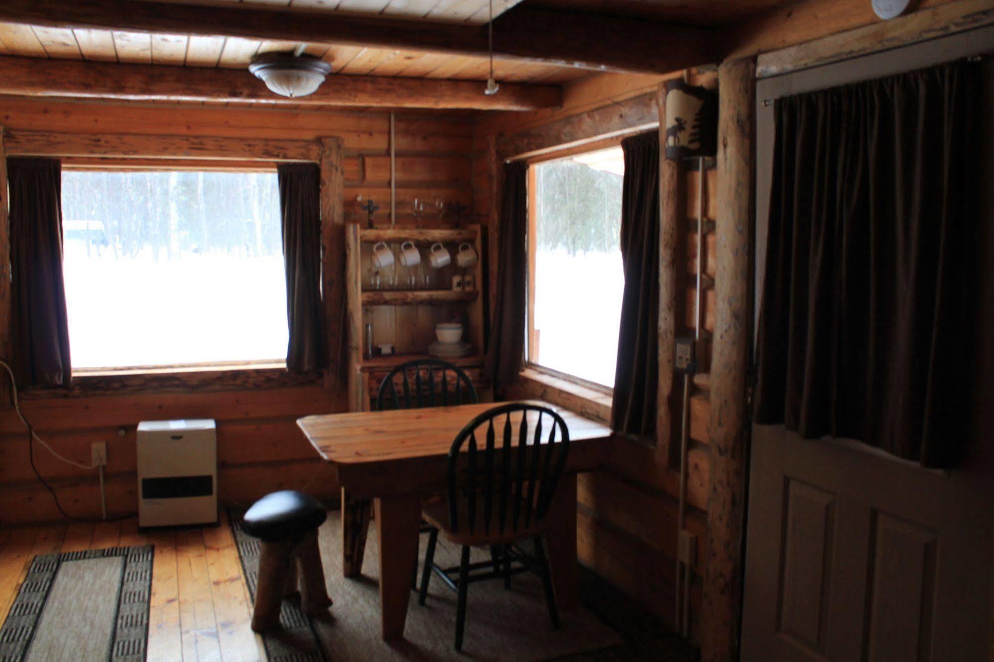 Meandering Moose Lodging تالكيتنا المظهر الخارجي الصورة