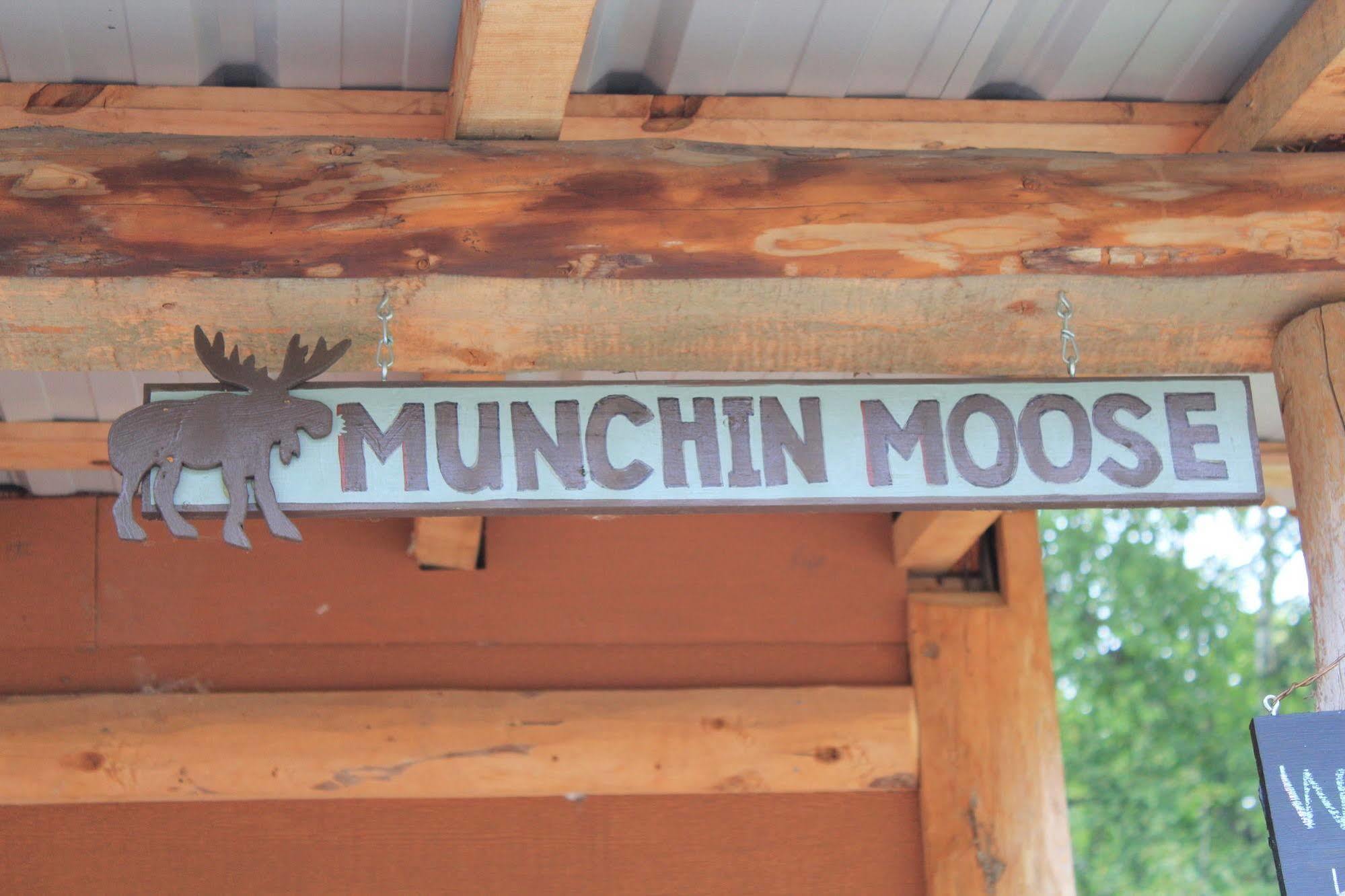 Meandering Moose Lodging تالكيتنا المظهر الخارجي الصورة